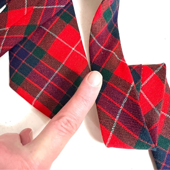 Vintage Clan Fraser AS IS Tartan Tie Fraser Red Modern Tartan Wool Necktie - Picture 7 of 7